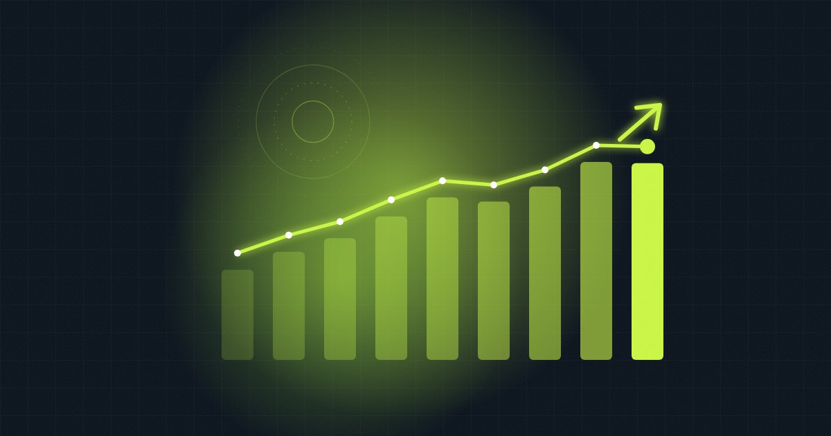 Google מקבצת מודעות טקסט תחת תווית אחת, Sponsored results, ומוסיפה כפתור הסתרה
